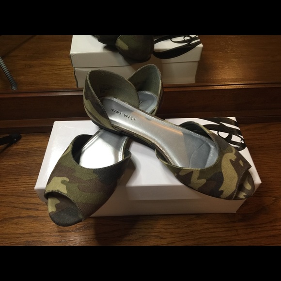 Nine West Shoes - Nine West Penelope Camo Flats